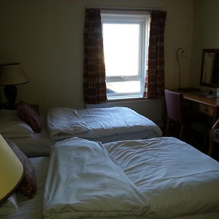 Cadogan Hotel Newmarket  Bagian luar foto